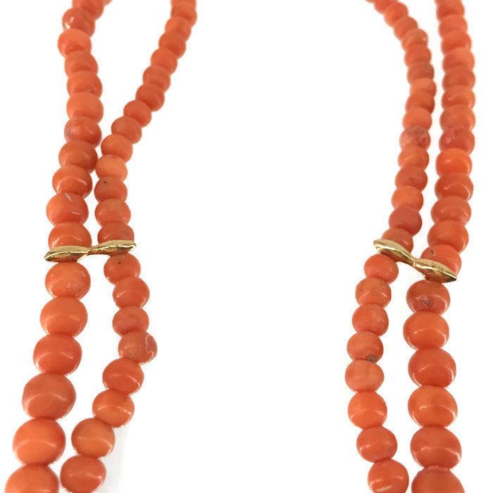 Red Mediterranean coral necklace with a carved coral clasp, 18 kt gold and  diamonds.