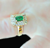 14 Karat Yellow Gold Emerald Diamond Ring Emerald 1 Carat Diamonds 26 Round 4 Baguette 1.10 CTW Celebrity Owner Kathy Bates 9.33 Grams Size 7 3/4